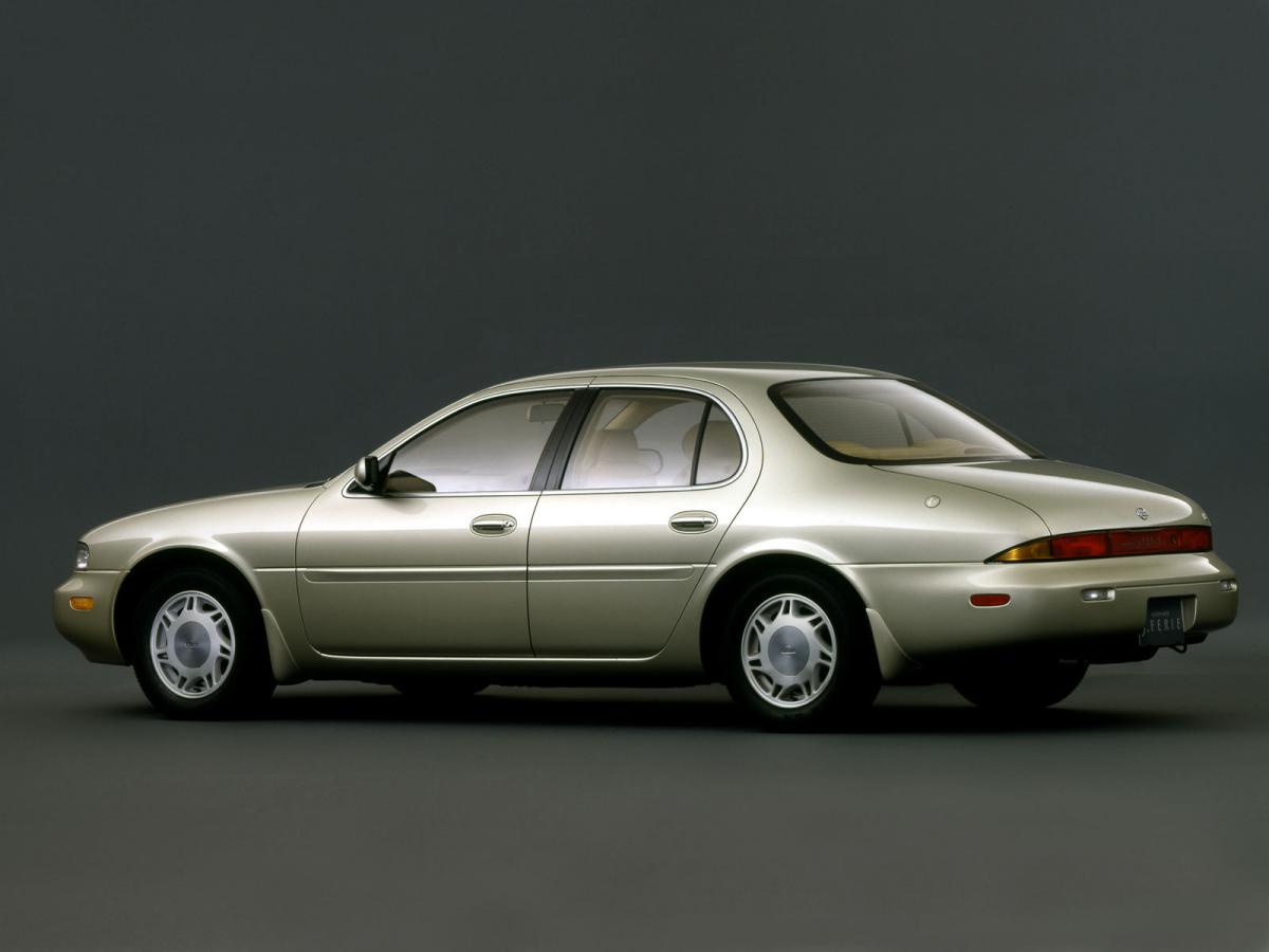 Nissan leopard 1983